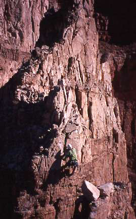 Tipical climbing on the ridge (Nik) - John collection