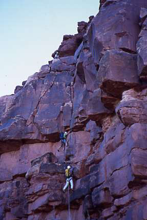 Climbing tipical sandstone cracks - John collection